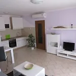 Sara Apartman